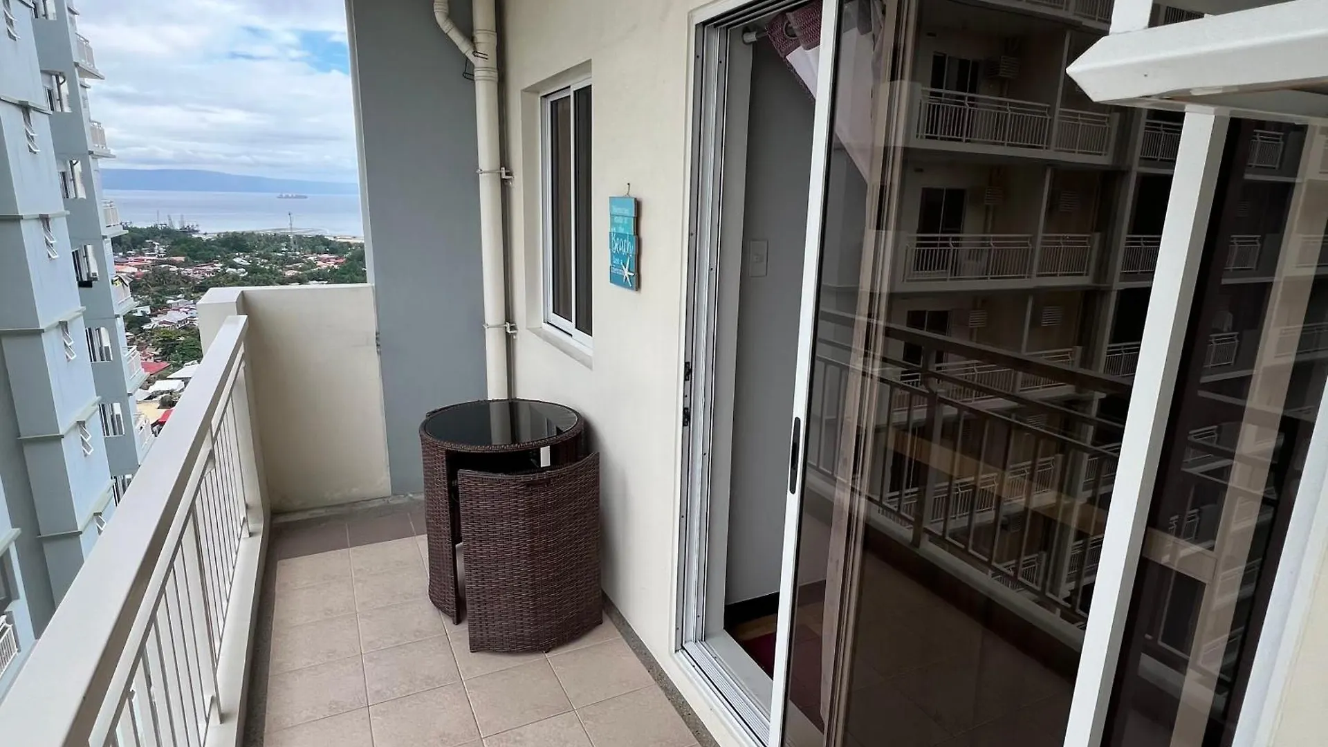 2Br Condo Corner Unit With 2 Picturesque Views From The Balcony Davao Aparthotel