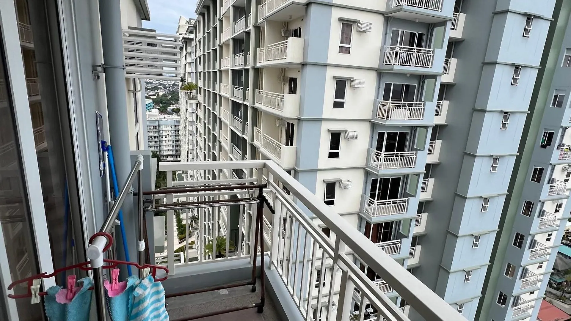 2Br Condo Corner Unit With 2 Picturesque Views From The Balcony Davao Philippines